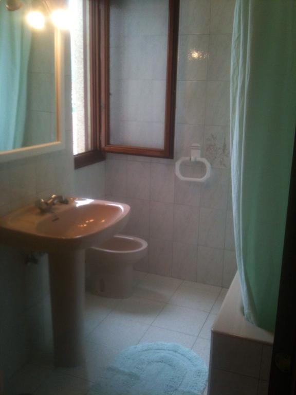 Habitaciones Lopez Azcona Noja Dış mekan fotoğraf